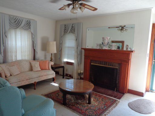2521 E Clark, Maryville, TN 37804