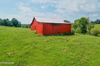 2522 Grey Ridge Rd, Maryville, TN 37801