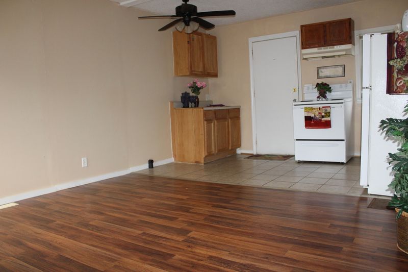 2527 Cecelia Ave, Maryville, TN 37804