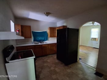 2528 Selma Ave, Knoxville, TN 37914