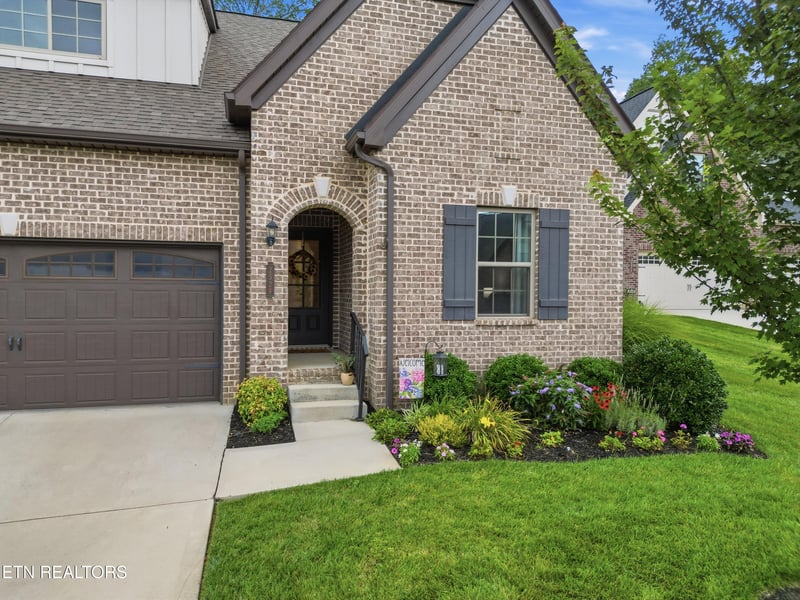 2528 Sugarberry Rd, Knoxville, TN 37932