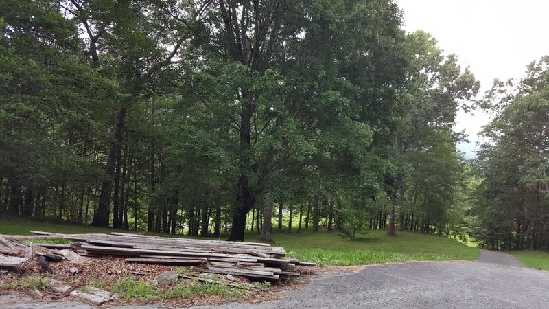 2529 Smithfield Rd, Tellico Plains, TN 37385