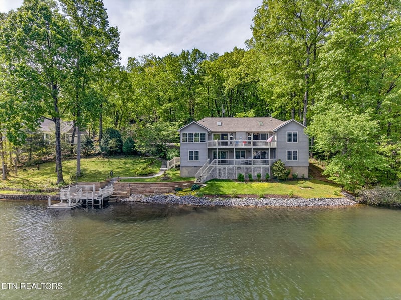 253 Dublin Ln, Crossville, TN 38558