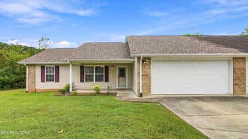 253 Dumplin Ln, Kodak, TN 37764
