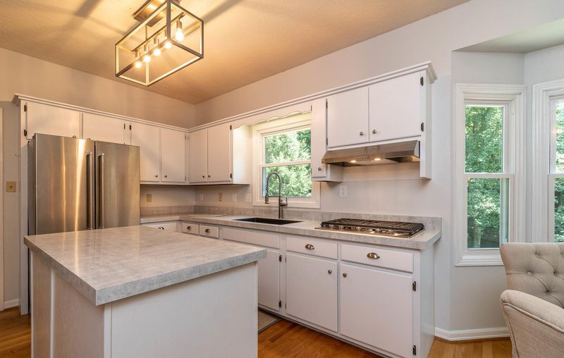 253 Gum Hollow Rd, Oak Ridge, TN 37830