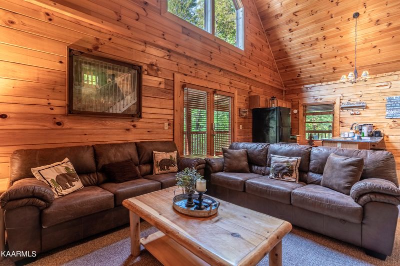 2530 Fleming Way, Sevierville, TN 37876