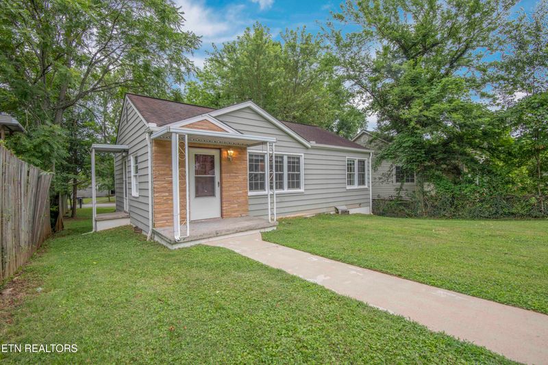 2530 Keystone Ave, Knoxville, TN 37917