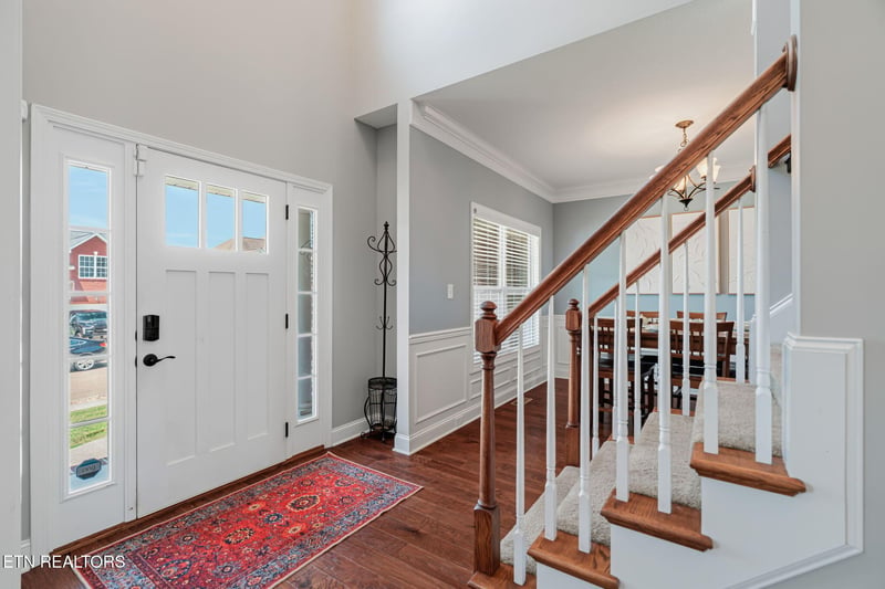 2530 Sparkling Star Ln, Knoxville, TN 37931