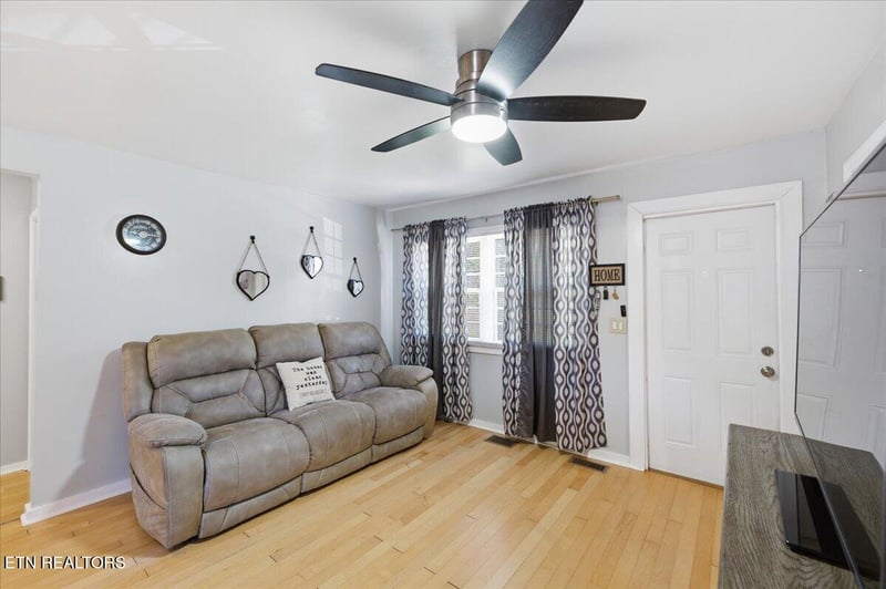 2531 Cecelia Ave, Maryville, TN 37804
