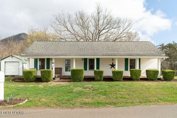 254 Mountain Rd, Luttrell, TN 37779