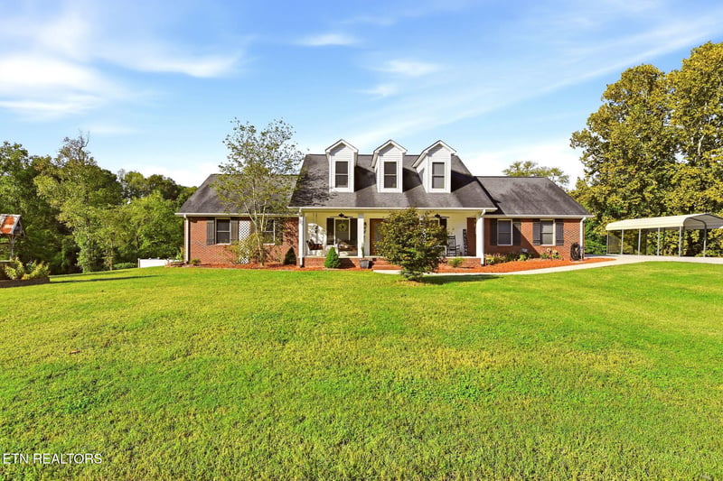 254 Orchard View Rd, Oliver Springs, TN 37840