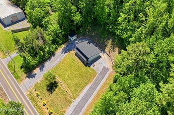 2540 Pittman Center Rd, Sevierville, TN 37876