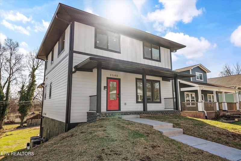 2540 Washington Ave, Knoxville, TN 37917