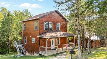 2540 White Timberlake Dr, Sevierville, TN 37876