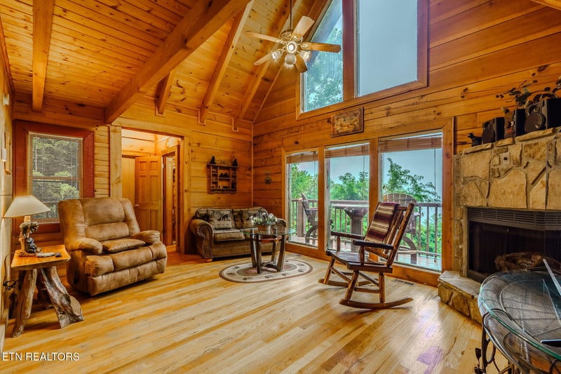 2541 Bobcat Way, Sevierville, TN 37862