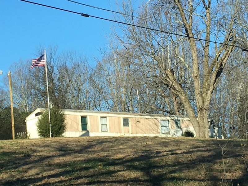 2544 Co Rd 561, Athens, TN 37303
