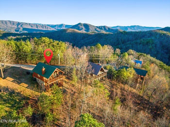 2545 Raccoon Hollow Way, Sevierville, TN 37862