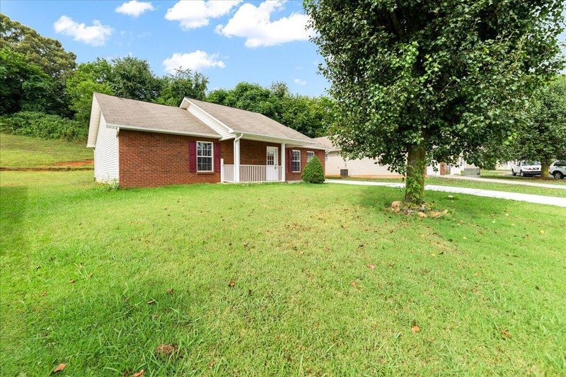 2545 Sportsman Way, Sevierville, TN 37876