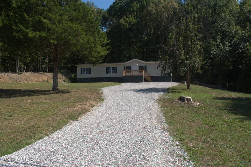 2549 River Rd, Kingston, TN 37763