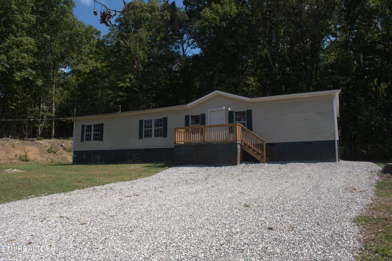 2549 River Rd, Kingston, TN 37763