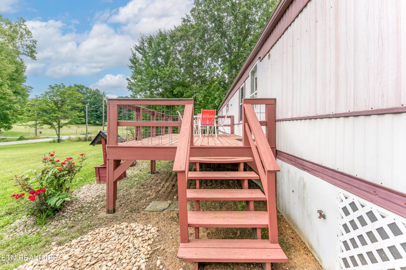 255 Cold Stream Farm Rd, Madisonville, TN 37354