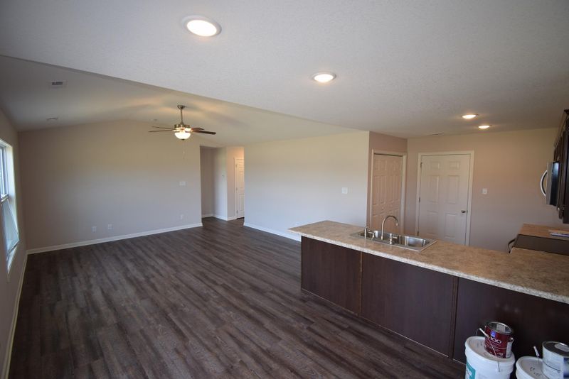255 Hartfield Ln, Loudon, TN 37774
