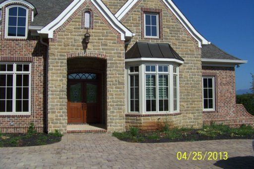 255 Rock Point Dr, Vonore, TN 37885
