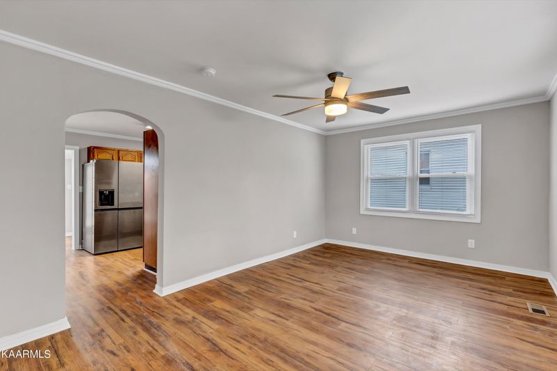 2550 Keith Ave, Knoxville, TN 37921