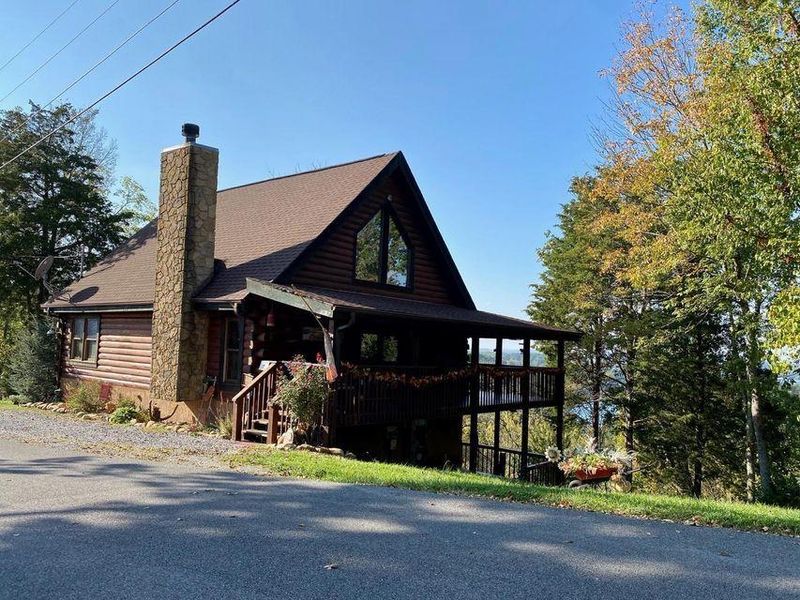 2551 Fleming Way, Sevierville, TN 37876