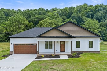 2551 Hinds Creek Rd, Heiskell, TN 37754