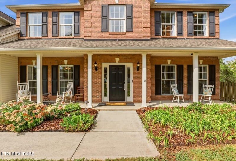 2551 Silverstone Ln, Knoxville, TN 37932