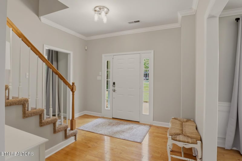 2551 Silverstone Ln, Knoxville, TN 37932