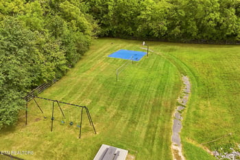 2551 Silverstone Ln, Knoxville, TN 37932