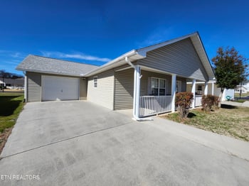 2553 Bay Meadows Way, Sevierville, TN 37876