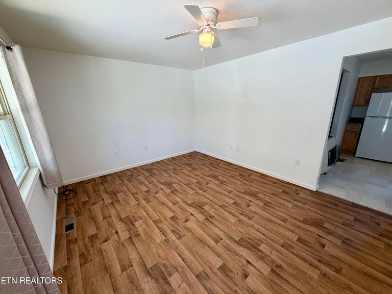 2557 Huntsville Hill Rd, Helenwood, TN 37755