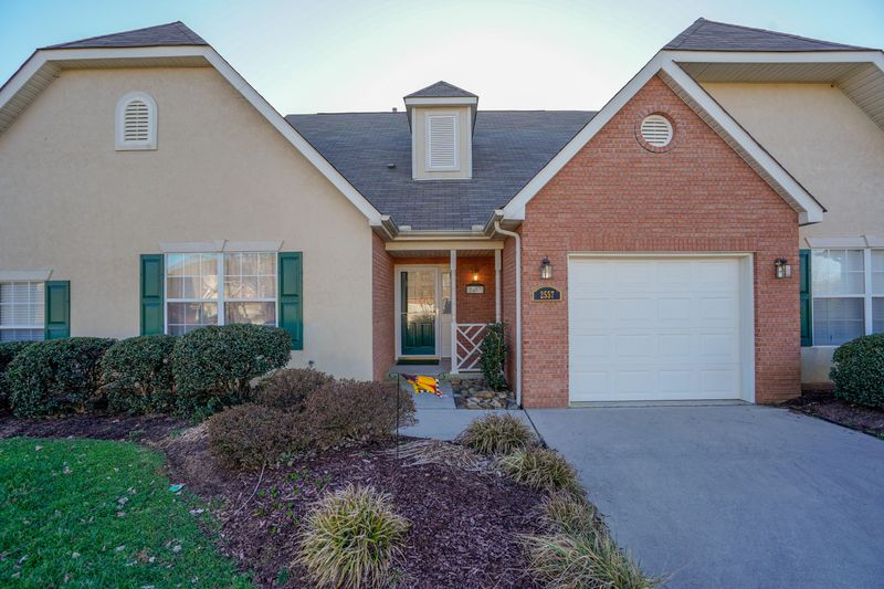 2557 Moss Creek Rd #7, Knoxville, TN 37912