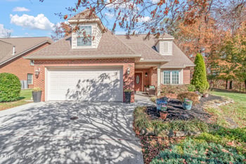 2558 Maple Branch Ln, Knoxville, TN 37912