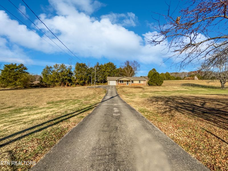 256 Forest Hills, Sevierville, TN 37876