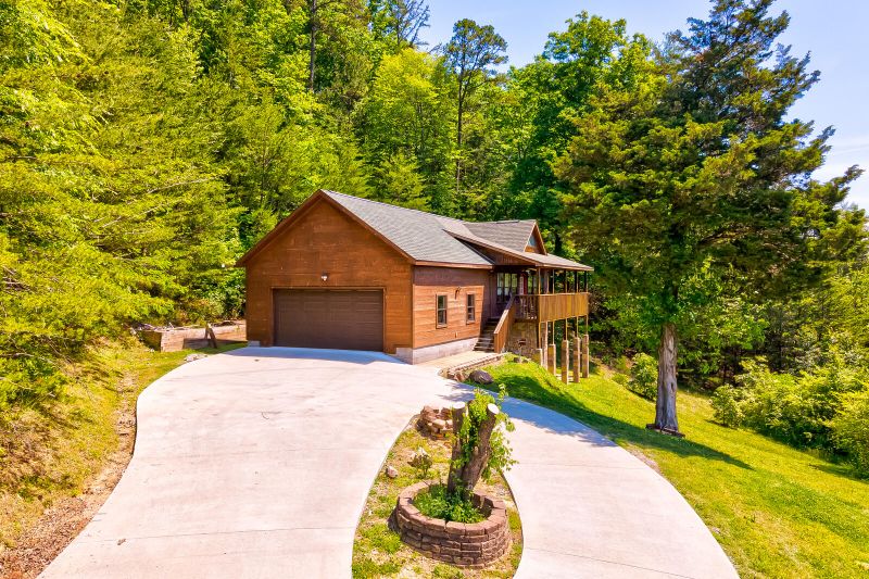 2560 Goose Gap 2a Rd, Sevierville, TN 37876