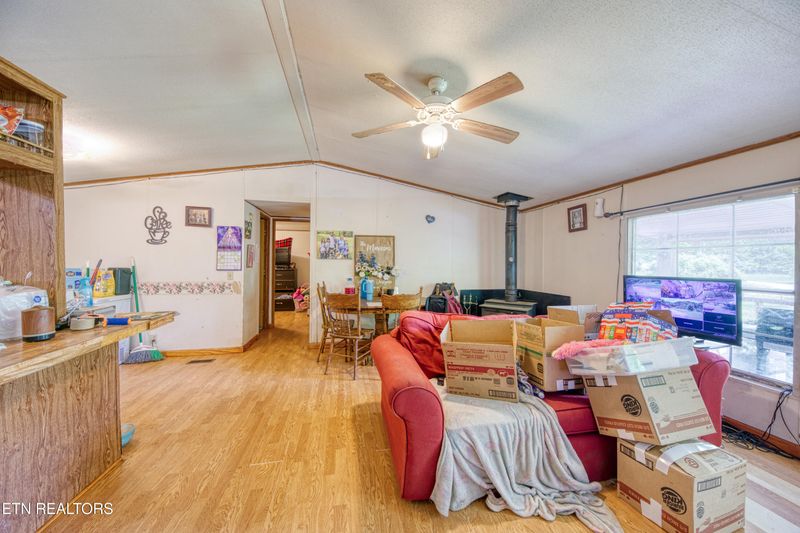2561 Fairview Rd, Madisonville, TN 37354