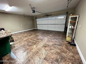 2566 Howerton Dr, Morristown, TN 37814