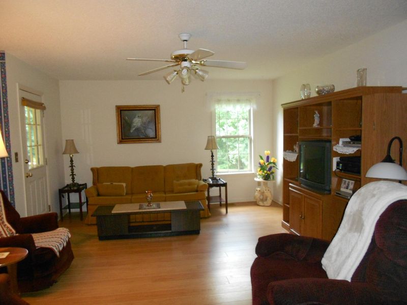 2566 Tabor Loop, Crossville, TN 38555