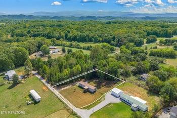 257 Mcclung Rd, Madisonville, TN 37354