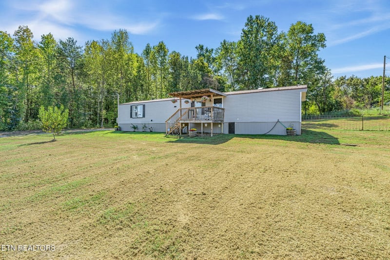 257 Mcclung Rd, Madisonville, TN 37354