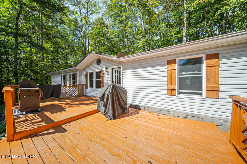 257 Old Andersonville Pike, Heiskell, TN 37754