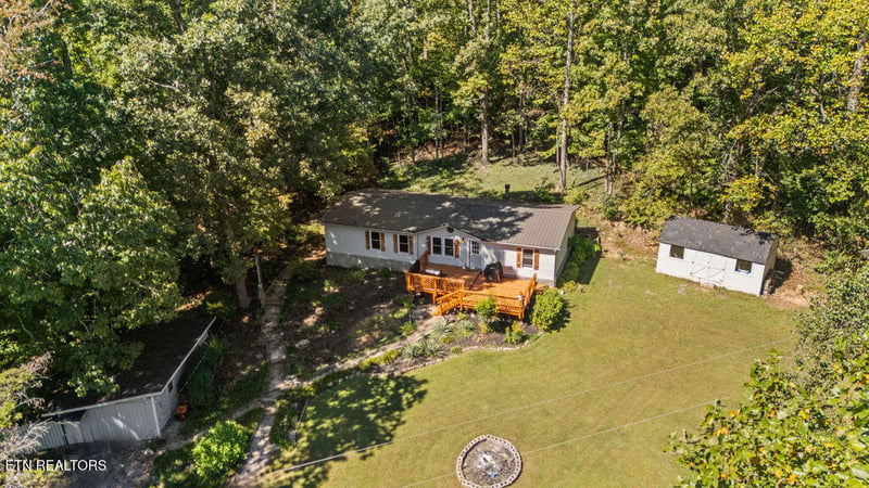 257 Old Andersonville Pike, Heiskell, TN 37754