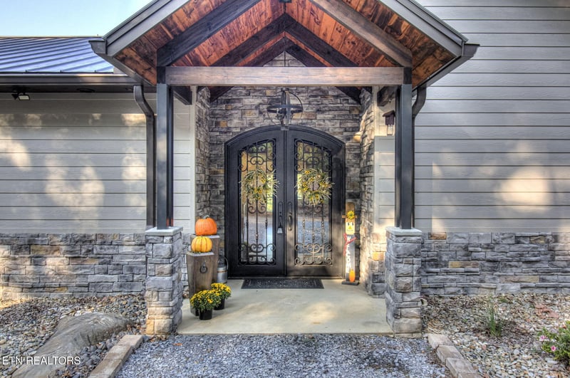 257 Welch Rd, Tellico Plains, TN 37385