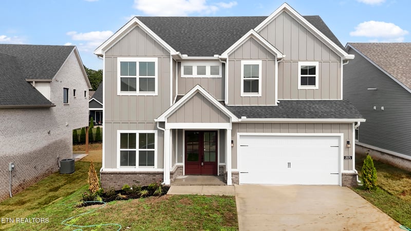 2571 Marshall Pass Rd, Knoxville, TN 37932