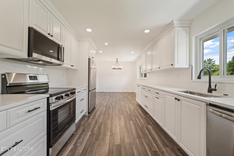 2572 Sevierville Rd, Maryville, TN 37804