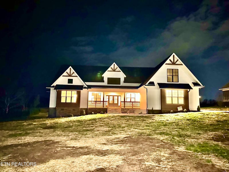 2574 Creekstone Cir, Maryville, TN 37804
